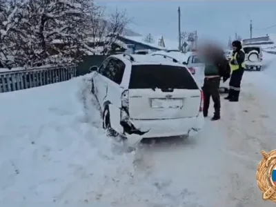 В Башкирии в попытке скрыться от сотрудников ГИБДД пьяный лихач улетел в кювет