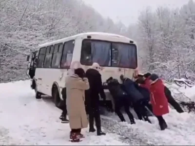 Туристы из Оренбурга попали в беду в Башкирии