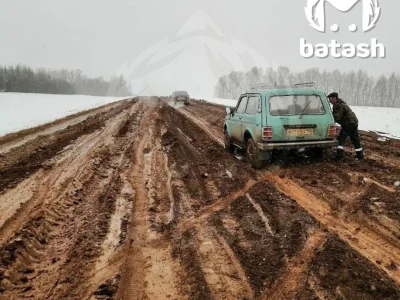 Размыло дороги: триста человек оказались отрезаны от города в Башкирии