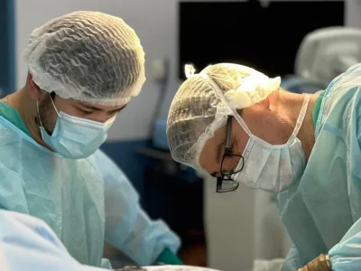 В Башкирии пластические хирурги восстановили пациентке руку после травмы