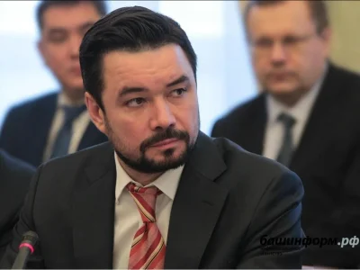 На экс-председателя Общественной палаты Башкирии Ростислава Мурзагулова* возбудили уголовные дела