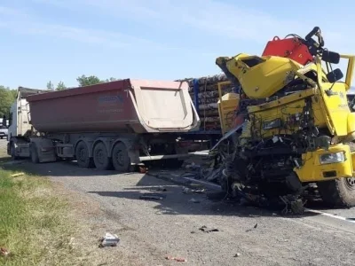 Серьезное ДТП под Уфой парализовало движение на трассе Р-240