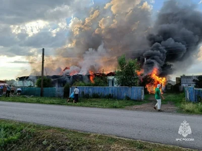 В Башкирии молния оставила 10 человек без крыши над головой