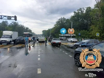 В Уфе массовая авария парализовала движение на Демском шоссе