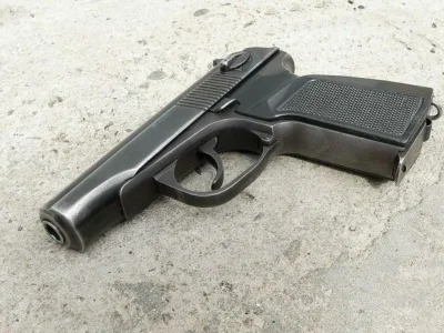 Житель Башкирии угрожал полицейскому пистолетом