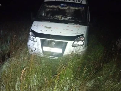 В башкирском Зауралье спасатели ночью вытаскивали машины из бездорожья